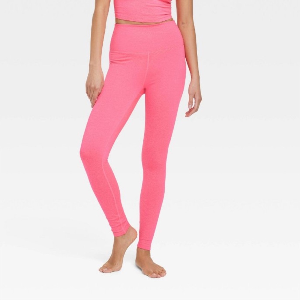 NWT!Women's Allover Cozy Leggings - All in
Motion Heathered Pink XS